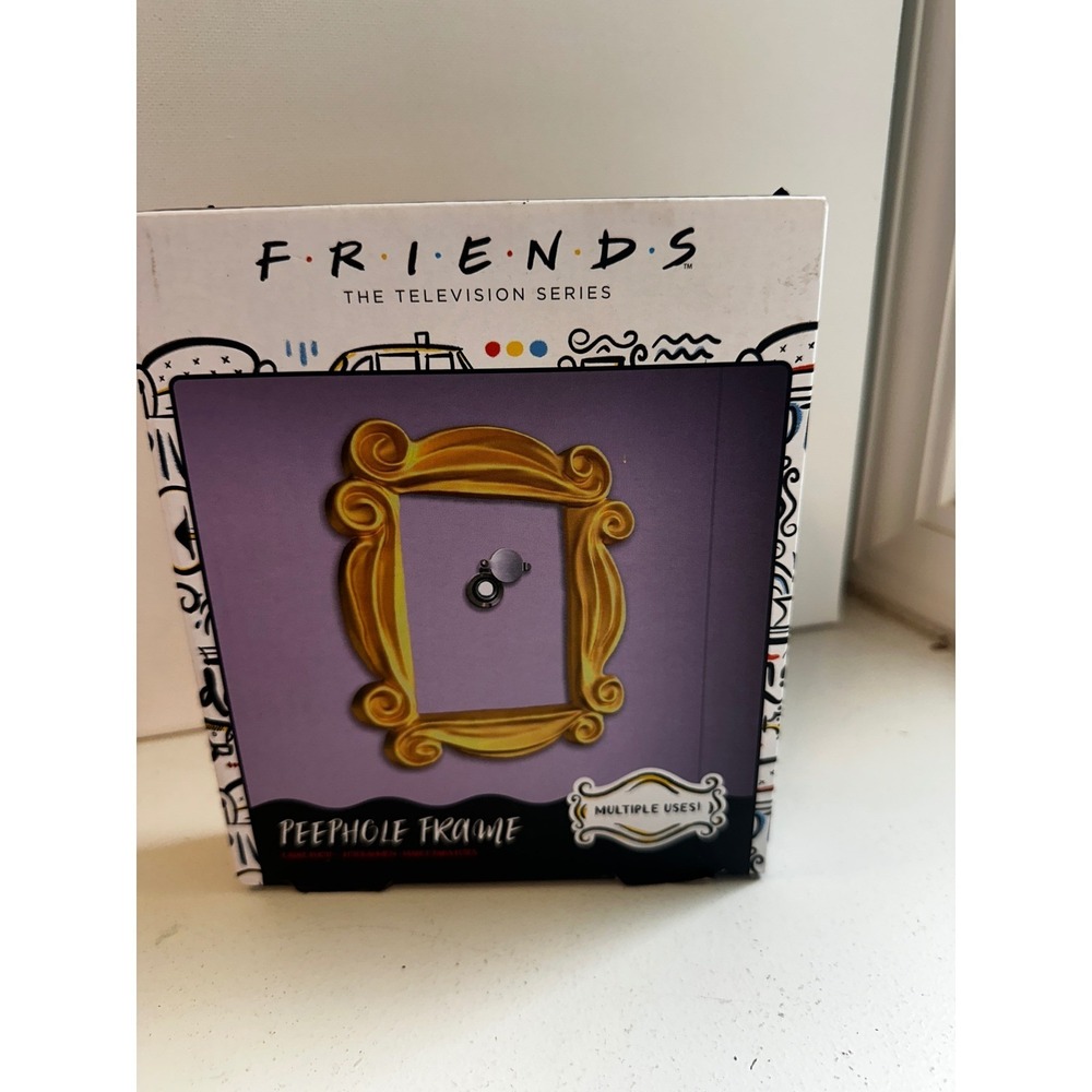 Friends TV Show Peephole Photo Frame Monica Apartment Yellow Door Decor Paladone